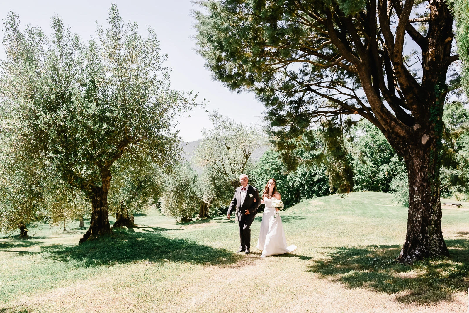 Andrea Cittadini Wedding Photographer Umbria and Tuscany - 40 Andrea Cittadini Photography - Fairy tale wedding in Umbria at Borgo Bastia Creti