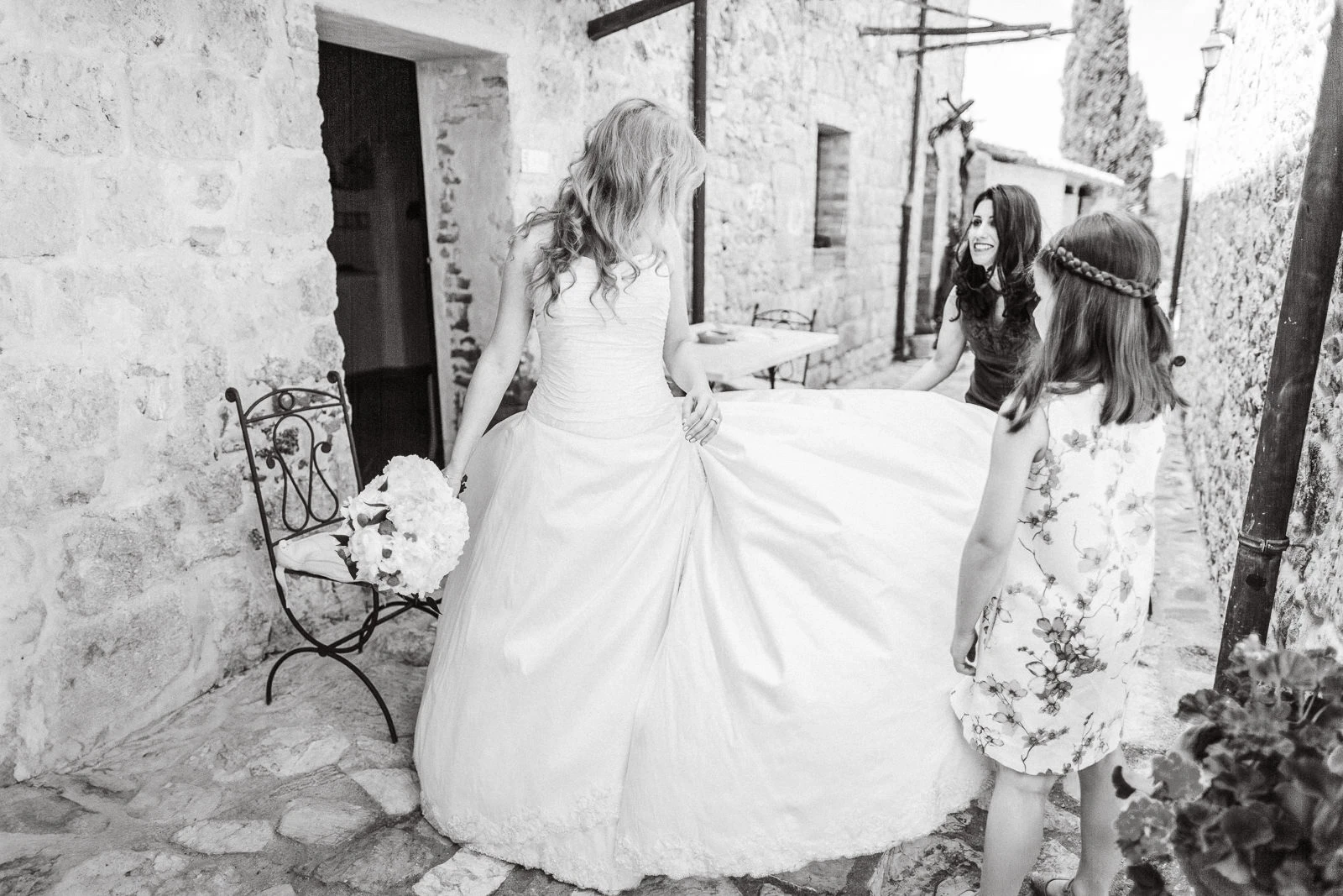 Andrea Cittadini Wedding Photographer Umbria and Tuscany - 24 Andrea Cittadini Photography - Elopement photographer San Galgano Abbey