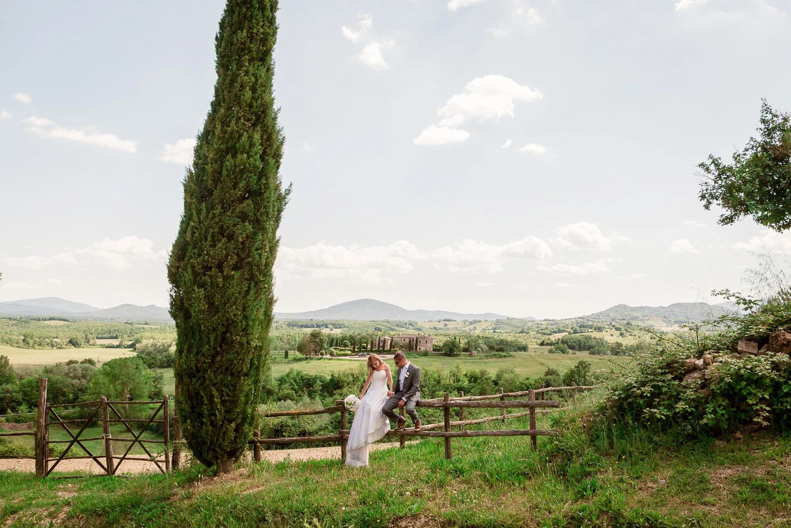 Andrea Cittadini Wedding Photographer Umbria and Tuscany - 46 Andrea Cittadini Photography - Elopement photographer San Galgano Abbey