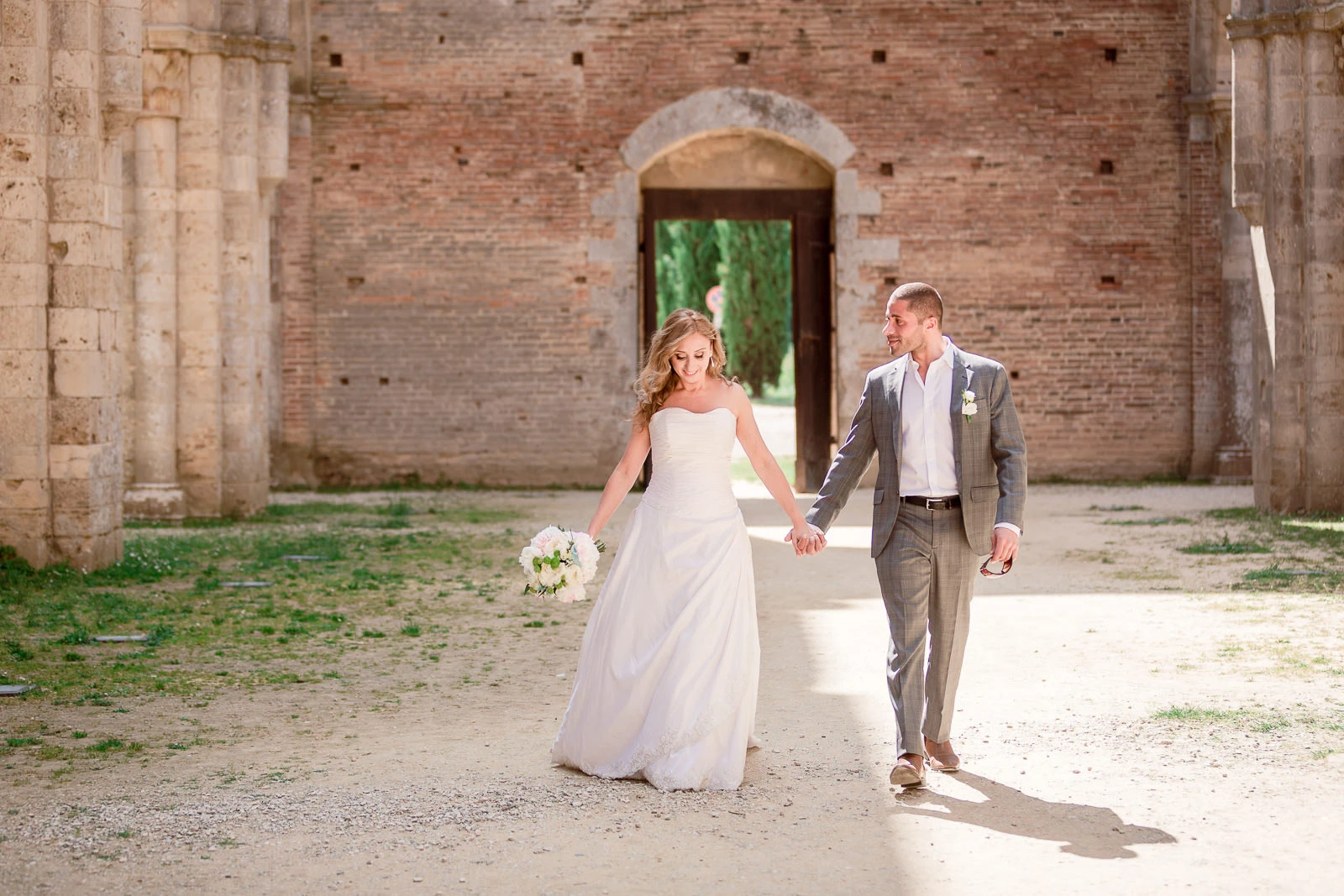 Andrea Cittadini Wedding Photographer Umbria and Tuscany - 60 Andrea Cittadini Photography - Elopement photographer San Galgano Abbey