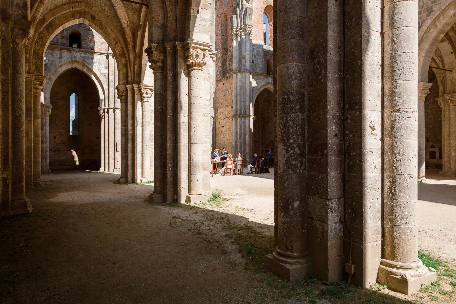 Andrea Cittadini Wedding Photographer Umbria and Tuscany - 96 Andrea Cittadini Photography - Elopement photographer San Galgano Abbey