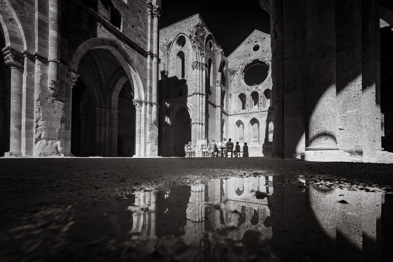 Andrea Cittadini Wedding Photographer Umbria and Tuscany - 100 Andrea Cittadini Photography - Elopement photographer San Galgano Abbey