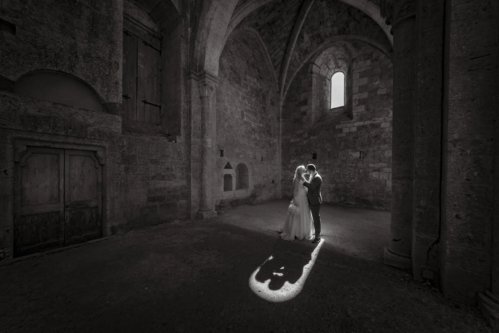Andrea Cittadini Wedding Photographer Umbria and Tuscany - 120 Andrea Cittadini Photography - Elopement photographer San Galgano Abbey