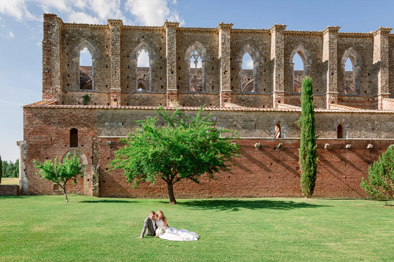 Andrea Cittadini Wedding Photographer Umbria and Tuscany - 130 Andrea Cittadini Photography - Elopement photographer San Galgano Abbey