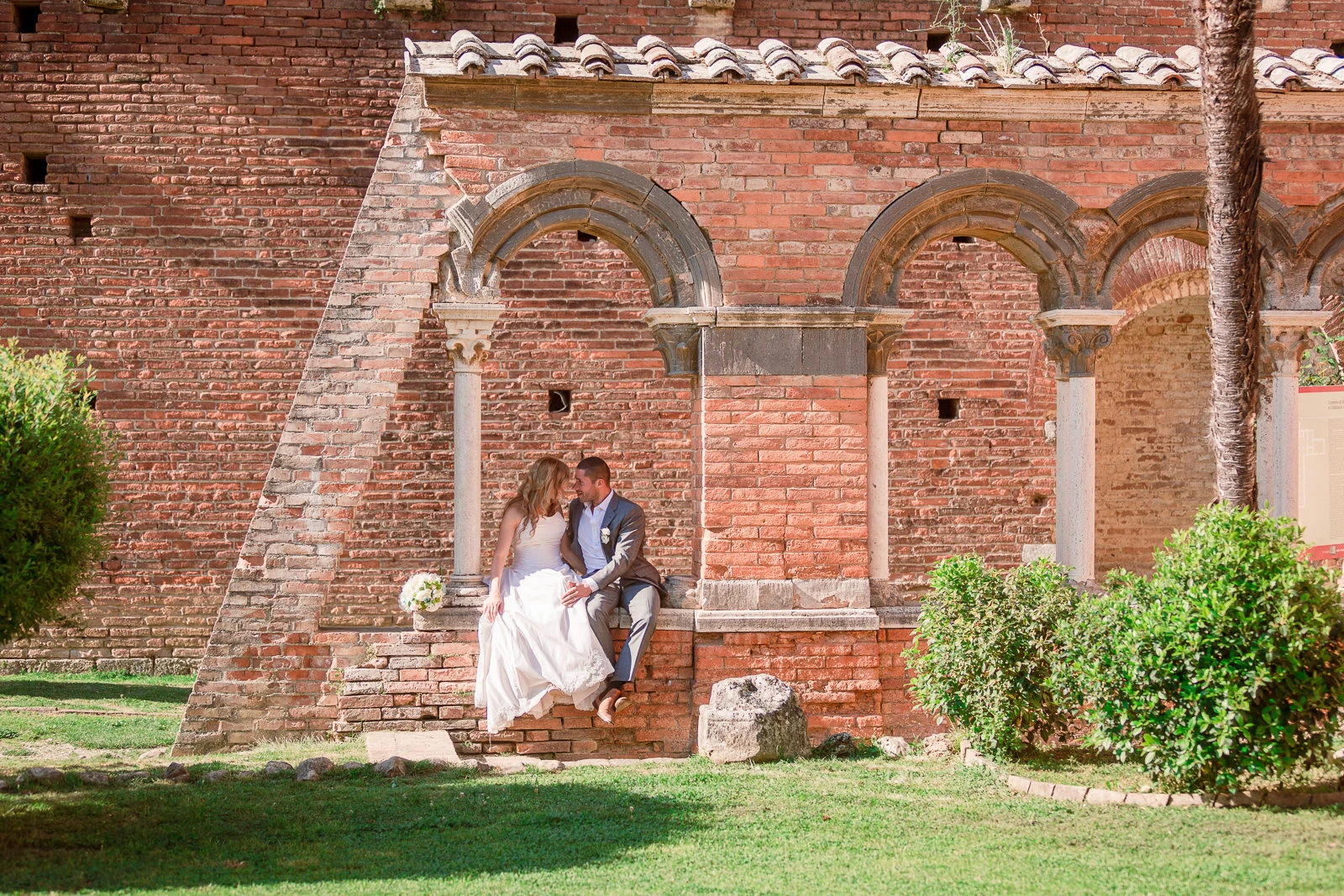 Andrea Cittadini Wedding Photographer Umbria and Tuscany - 134 Andrea Cittadini Photography - Elopement photographer San Galgano Abbey