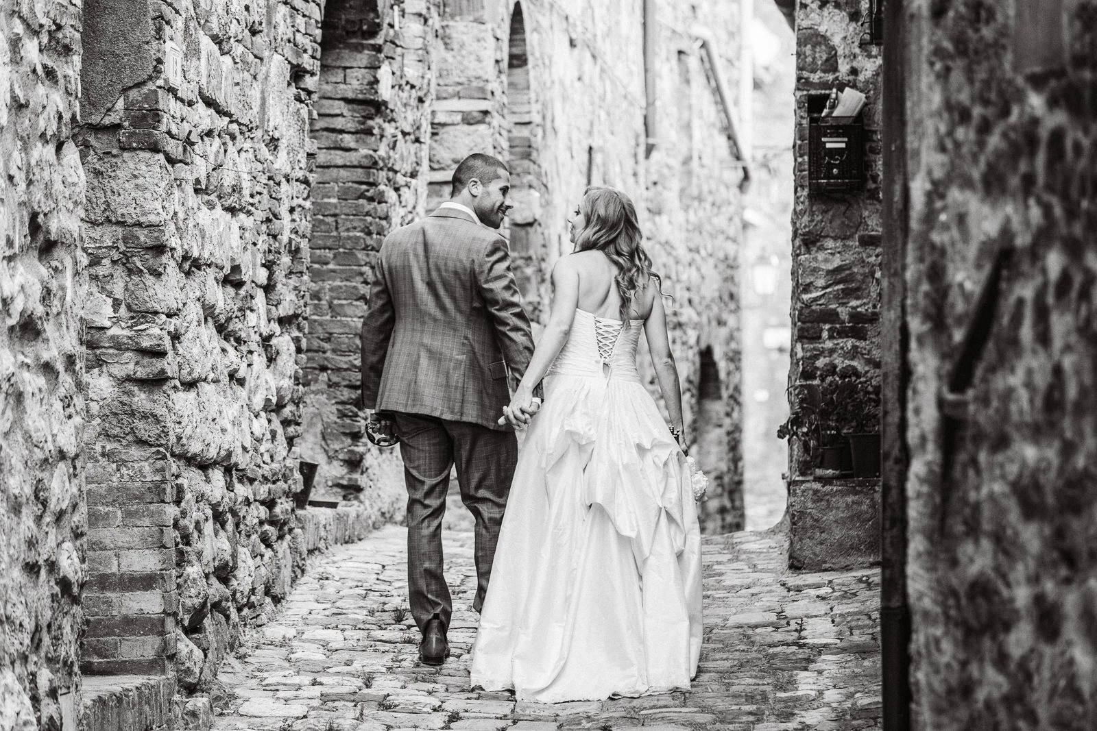 Andrea Cittadini Wedding Photographer Umbria and Tuscany - 154 Andrea Cittadini Photography - Elopement photographer San Galgano Abbey