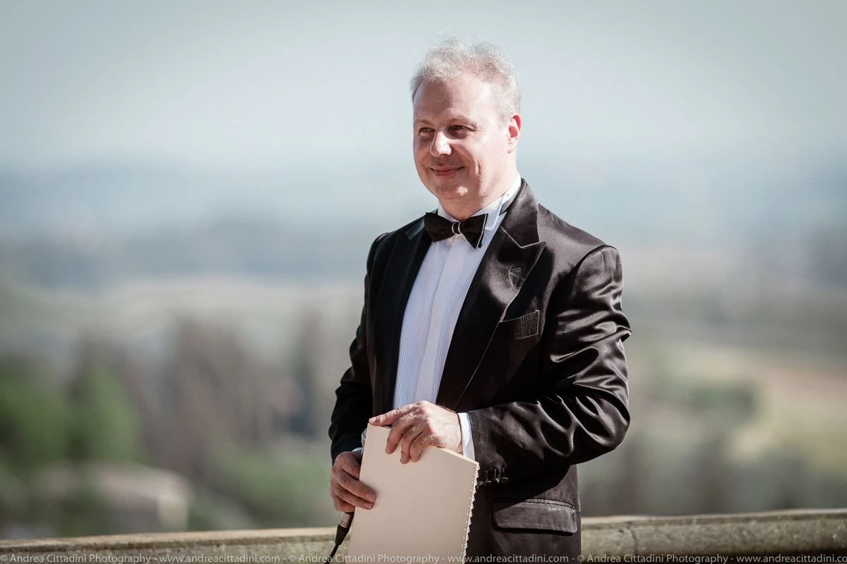 Andrea Cittadini Wedding Photographer Umbria and Tuscany - 80 Andrea Cittadini Photography - The blessing of a bilingual ceremony