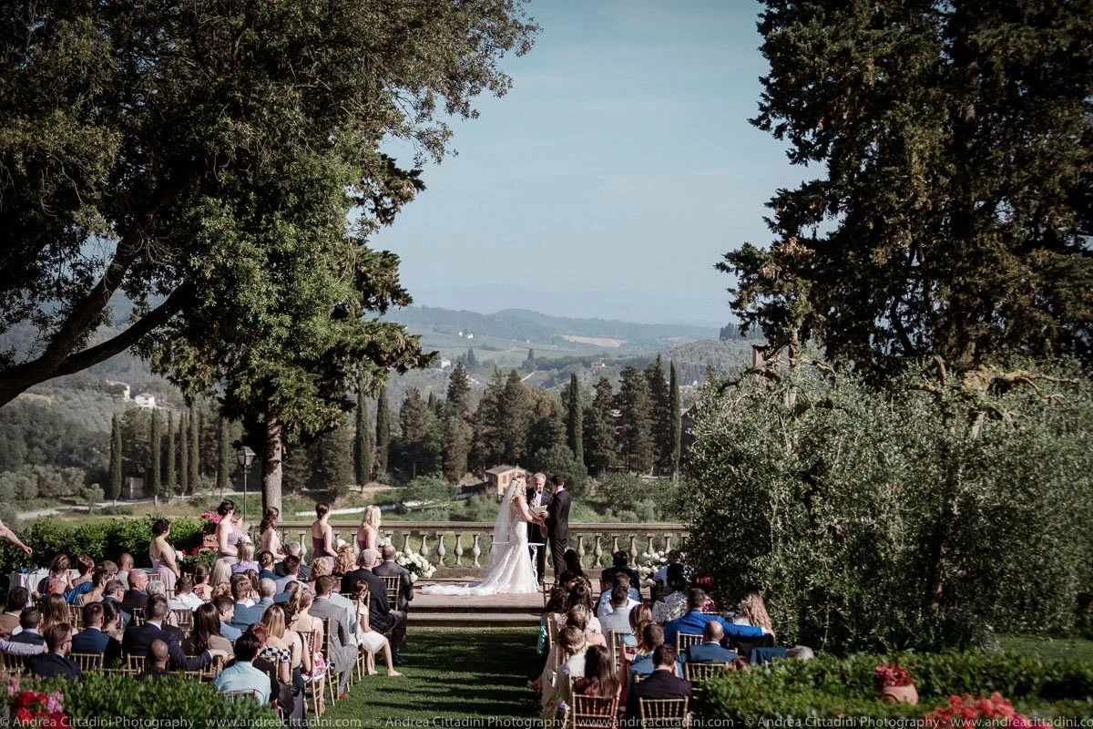 Andrea Cittadini Wedding Photographer Umbria and Tuscany - 90 Andrea Cittadini Photography - The blessing of a bilingual ceremony