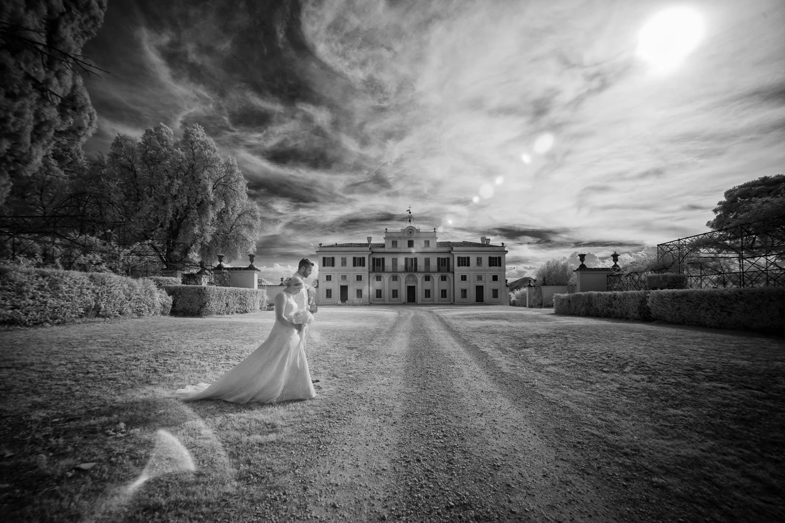 Andrea Cittadini Wedding Photographer Umbria and Tuscany- Andrea Cittadini photography infrared wedding photography 08