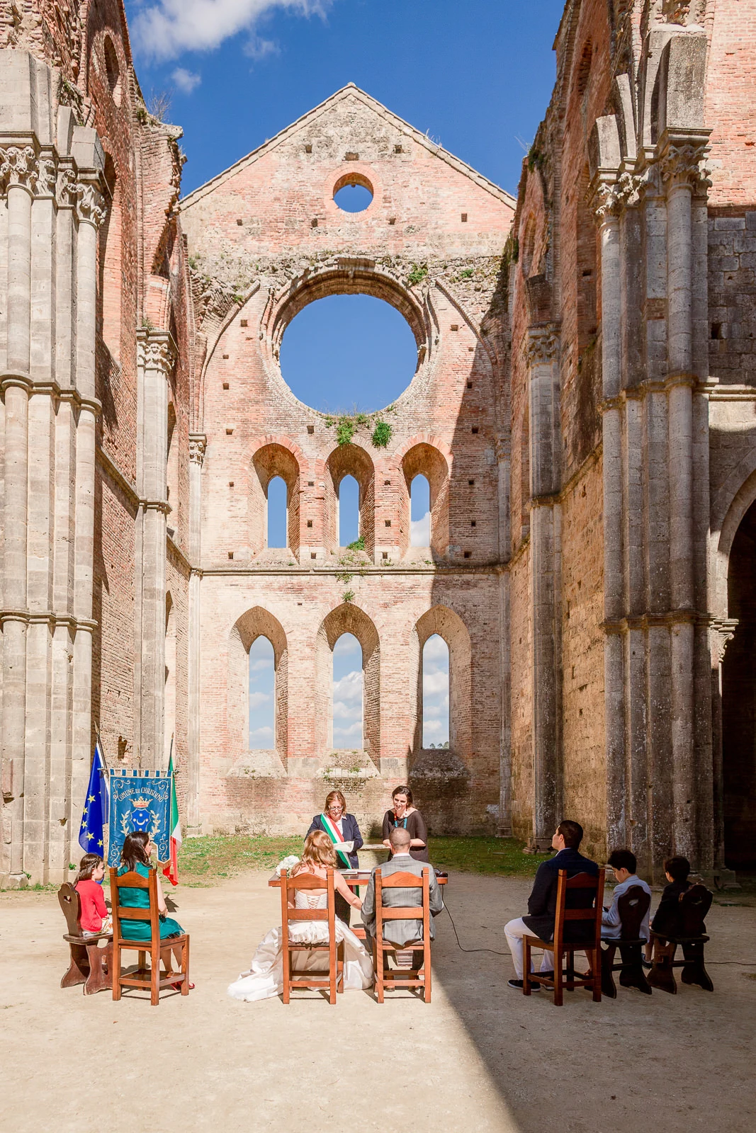 Elopement photographer Tuscany Elopement photographer Tuscany