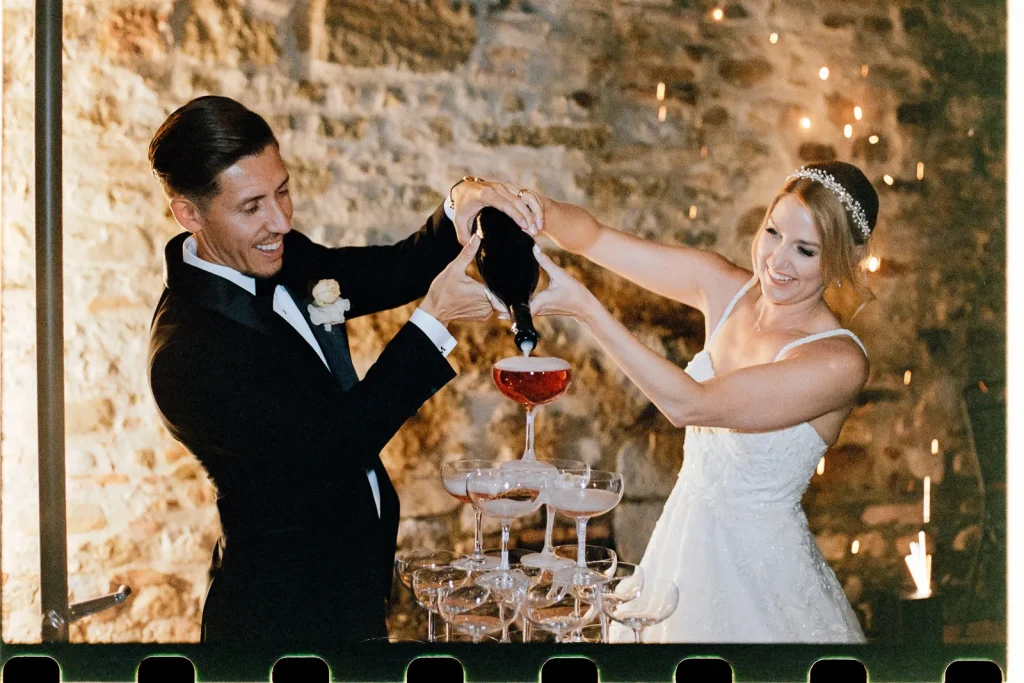 Film vs Digital Wedding Photography Film Wedding photography - Film vs Digital Wedding Photography