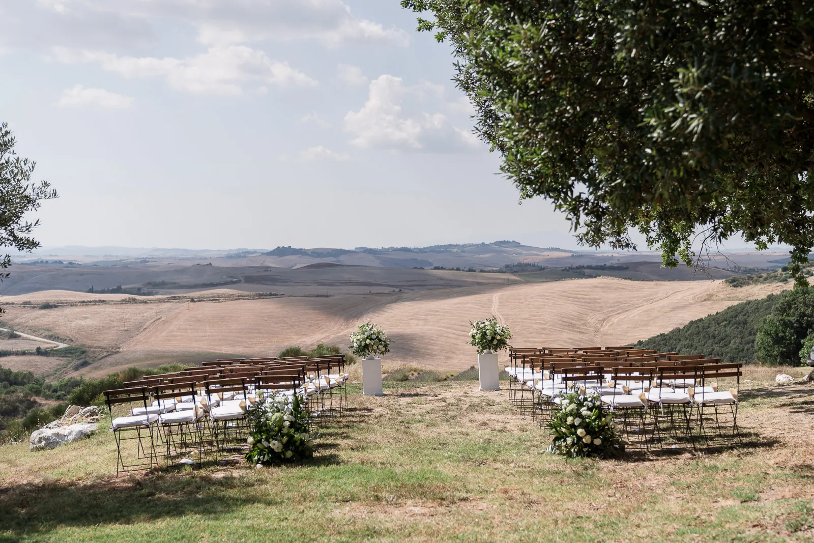 Andrea Cittadini Wedding Photographer Umbria and Tuscany - 40 Tuscan Countryside wedding - Country Relais & Spa Le Capanne