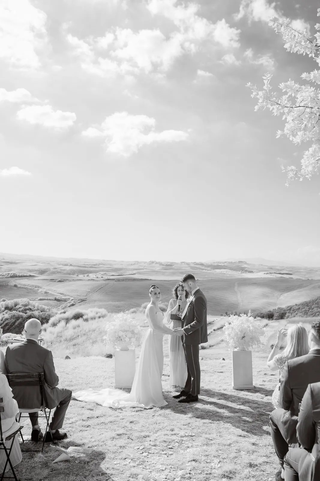 Andrea Cittadini Wedding Photographer Umbria and Tuscany - 56 Tuscan Countryside wedding - Country Relais & Spa Le Capanne